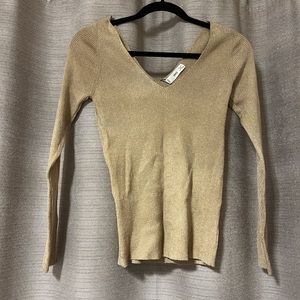 New with tags nwt sweater beige nude metallic mango size L large